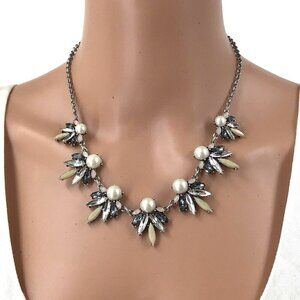 Ann Taylor LOFT Statement Necklace White Faux Pearl Silver Tone Rhinestone Cream
